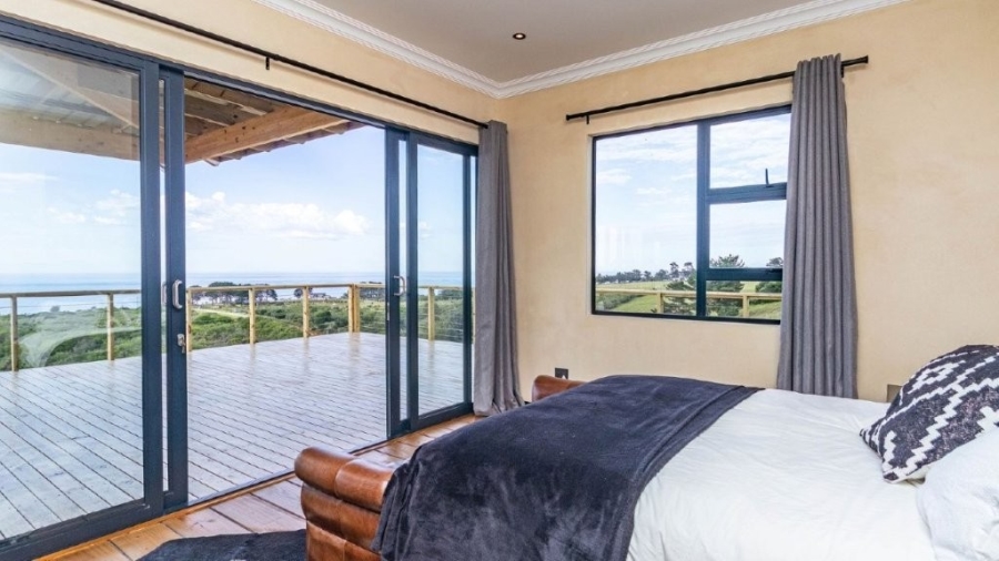 4 Bedroom Property for Sale in Hansmoeskraal A H Western Cape